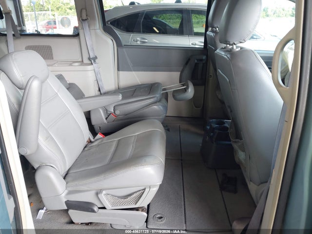 45631125 :رقم المزاد ، 2A8HR44E79R611032 vin ، 2009 Chrysler Town & Country Lx مزاد بيع