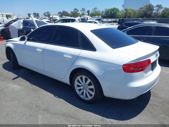 Audi A4 2.0t Premium 2014 WAUAFAFL2EN017660 Image 3