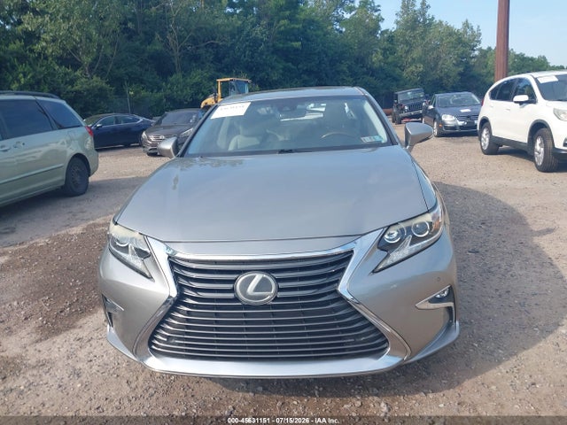 Lexus ES 350 2016 JTHBK1GG1G2214004 Image 13