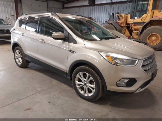 Ford ESCAPE SE 2018 1FMCU9GD3JUD08834 Image 1