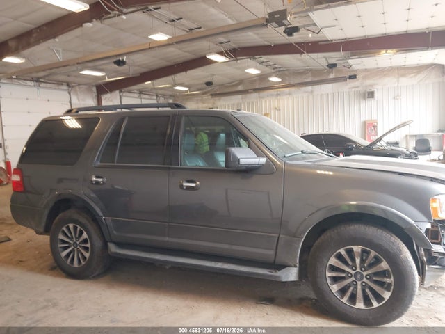 Продажа на аукционе авто 2016 Ford Expedition Xlt, vin: 1FMJU1JT9GEF35909, номер лота: 45631205