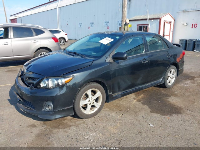 45631239 :رقم المزاد ، 2T1BU4EE1CC858984 vin ، 2012 Toyota Corolla S مزاد بيع