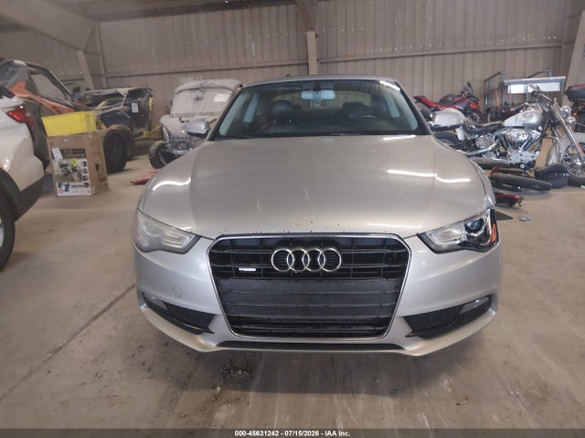 Продажа на аукционе авто 2013 Audi A5 2.0t Premium, vin: WAULFAFR2DA043162, номер лота: 45631242