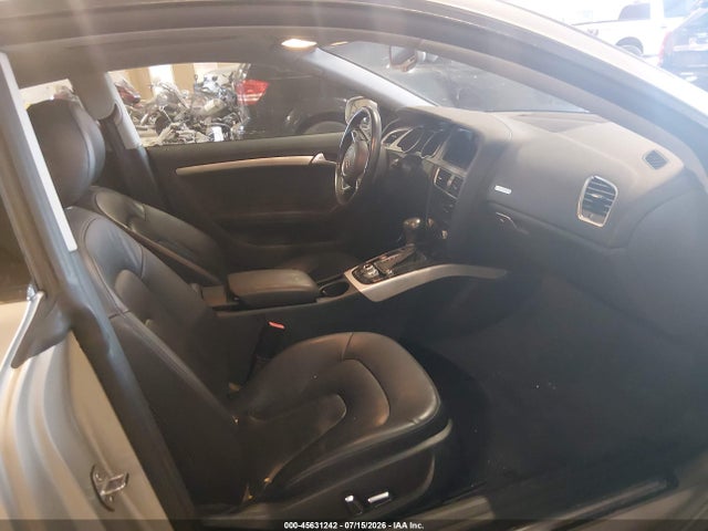 Продажа на аукционе авто 2013 Audi A5 2.0t Premium, vin: WAULFAFR2DA043162, номер лота: 45631242