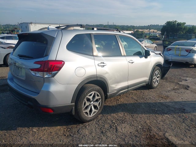 45631245 :رقم المزاد ، JF2SKAGCXKH452844 vin ، 2019 Subaru Forester Premium مزاد بيع