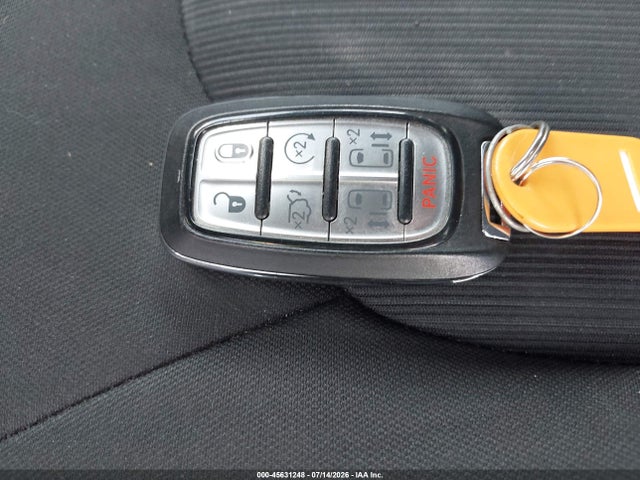 Продаж на аукціоні авто 2018 Chrysler Pacifica Touring Plus, vin: 2C4RC1FG2JR289303, номер лоту: 45631248