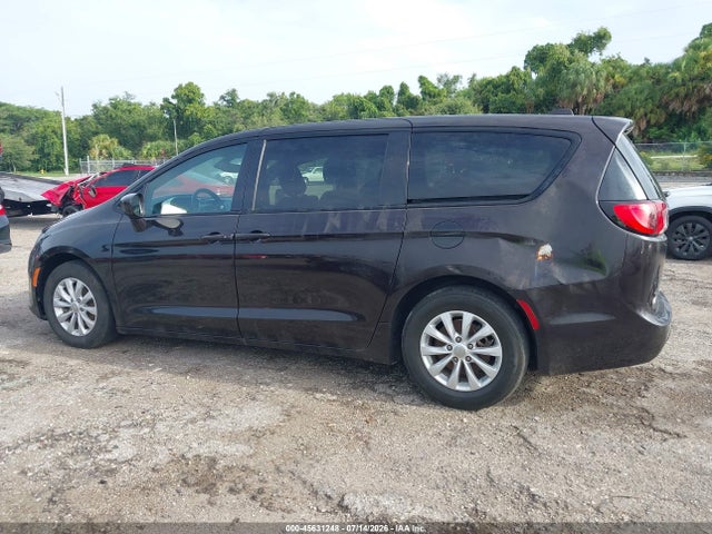 Продаж на аукціоні авто 2018 Chrysler Pacifica Touring Plus, vin: 2C4RC1FG2JR289303, номер лоту: 45631248