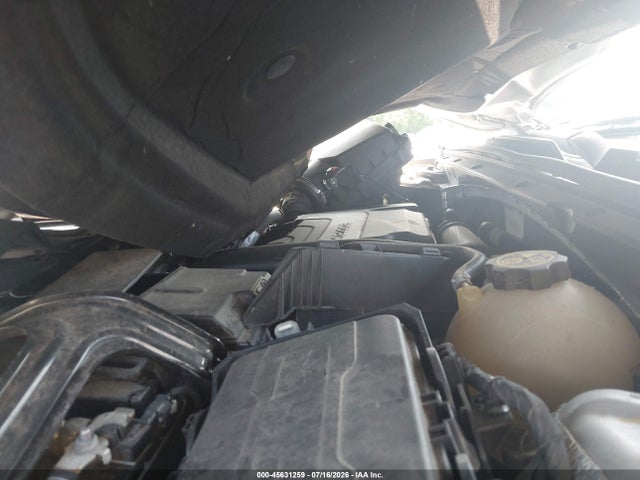 1G1ZD5STXNF122295 Chevrolet Malibu Fwd Lt