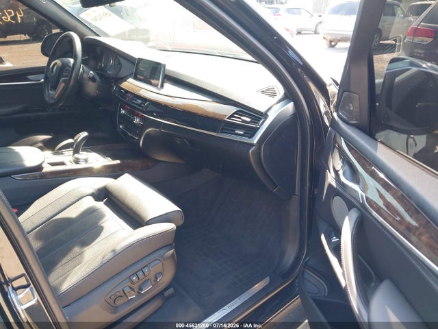 2018 Bmw X5 Xdrive50i მანქანა იყიდება აუქციონზე, vin: 5UXKR6C55J0U15825, აუქციონის ნომერი: 45631280