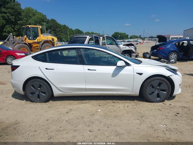 2022 Tesla Model 3 Long Range Dual Motor All-wheel Drive მანქანა იყიდება აუქციონზე, vin: 5YJ3E1EB1NF104312, აუქციონის ნომერი: 45631320