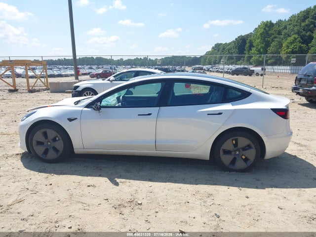 2022 Tesla Model 3 Long Range Dual Motor All-wheel Drive მანქანა იყიდება აუქციონზე, vin: 5YJ3E1EB1NF104312, აუქციონის ნომერი: 45631320