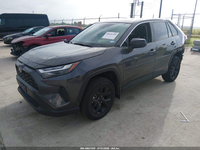 Toyota RAV4 LE 2025 2T3H1RFV6SW419072 Image 2