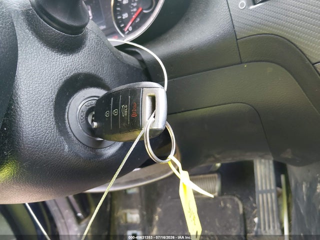 45631353 :رقم المزاد ، 3KPFL4A7XHE087574 vin ، 2017 Kia Forte S مزاد بيع