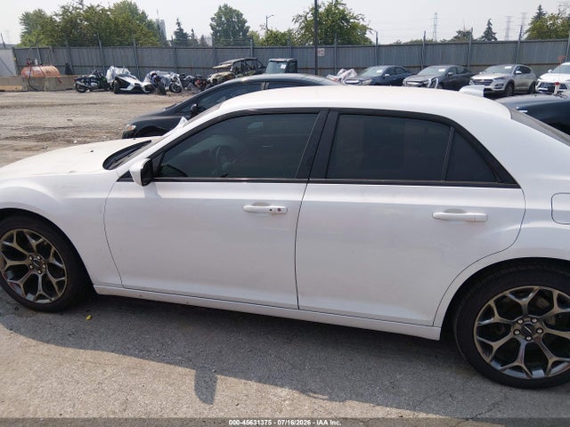 Chrysler 300 S 2015 2C3CCABG5FH829482 Image 15
