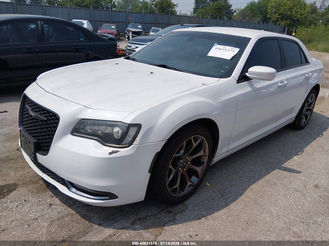 Chrysler 300 S 2015 2C3CCABG5FH829482 Image 2