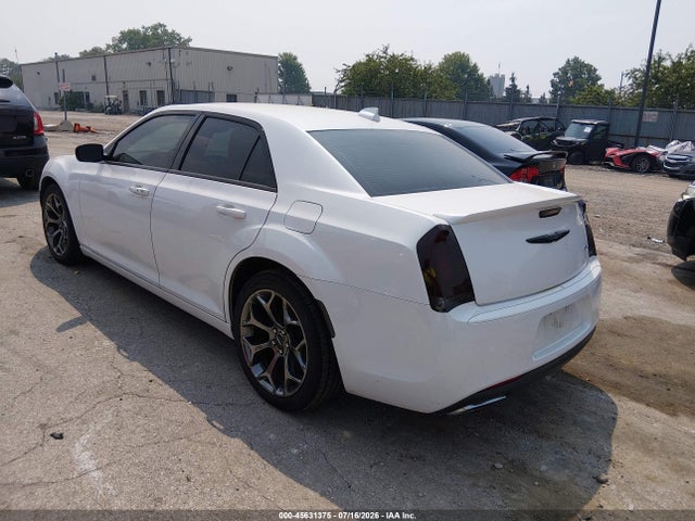 Chrysler 300 S 2015 2C3CCABG5FH829482 Image 3