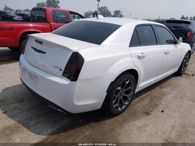 Chrysler 300 S 2015 2C3CCABG5FH829482 Image 4