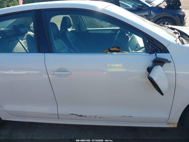 Продаж на аукціоні авто 2013 Volkswagen Jetta 2.5l Se, vin: 3VWBX7AJ1DM401044, номер лоту: 45631380