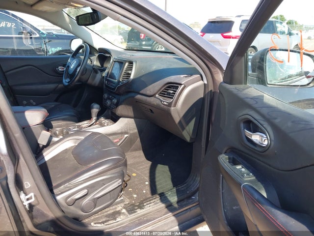 45631413 :رقم المزاد ، 1C4PJMBX2KD309428 vin ، 2019 Jeep Cherokee Trailhawk 4x4 مزاد بيع