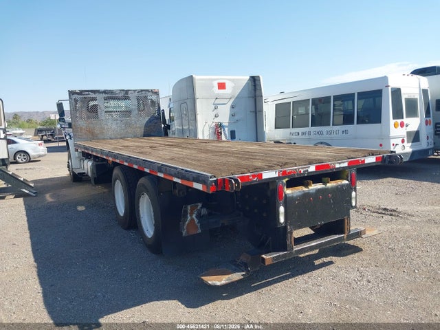 Freightliner M2 106 2017 1FVHCYCY1HHJA7145 Image 3