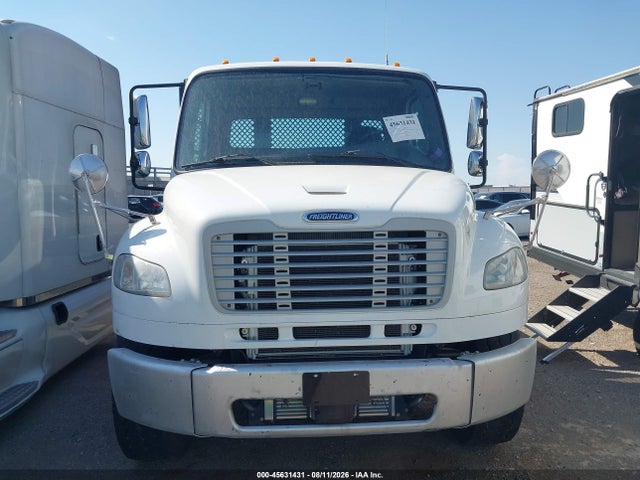 Freightliner M2 106 2017 1FVHCYCY1HHJA7145 Image 6