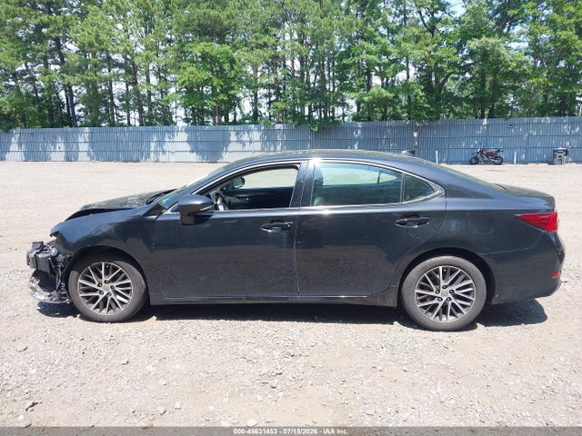 45631453 :رقم المزاد ، 58ABK1GG3GU021864 vin ، 2016 Lexus Es 350 مزاد بيع