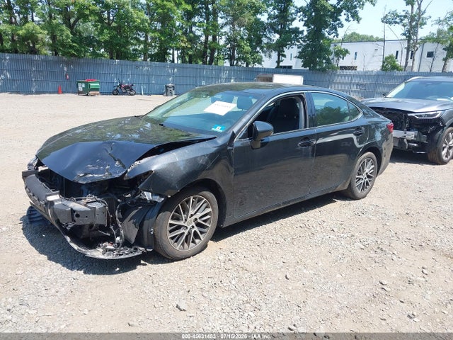 45631453 :رقم المزاد ، 58ABK1GG3GU021864 vin ، 2016 Lexus Es 350 مزاد بيع