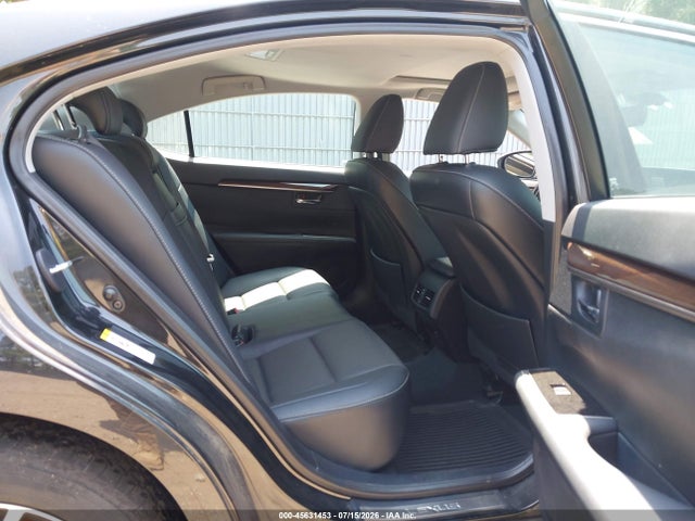 45631453 :رقم المزاد ، 58ABK1GG3GU021864 vin ، 2016 Lexus Es 350 مزاد بيع