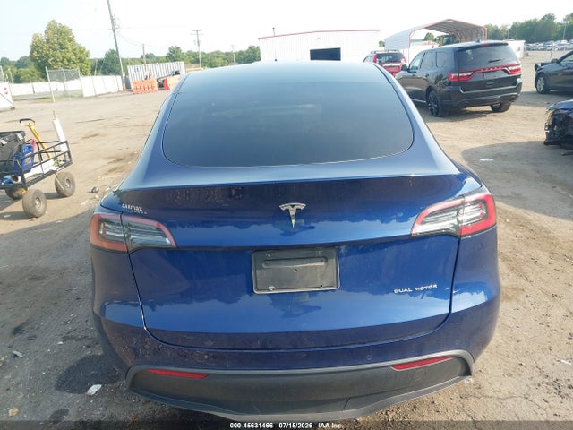 45631466 :رقم المزاد ، 7SAYGDEE6NF372867 vin ، 2022 Tesla Model Y Long Range Dual Motor All-wheel Drive مزاد بيع