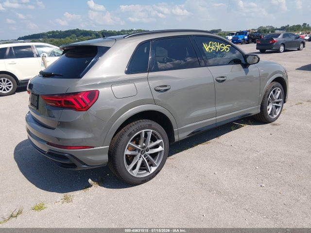 45631515 :رقم المزاد ، WA1EECF31N1075702 vin ، 2022 Audi Q3 Premium Plus 45 Tfsi S Line Quattro Tiptronic مزاد بيع