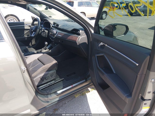 45631515 :رقم المزاد ، WA1EECF31N1075702 vin ، 2022 Audi Q3 Premium Plus 45 Tfsi S Line Quattro Tiptronic مزاد بيع
