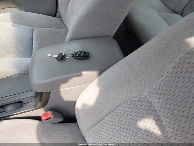 Aukcja sprzedaży 2004 Toyota Camry Le, vin: 4T1BE32KX4U935532, numer aukcji: 45631518
