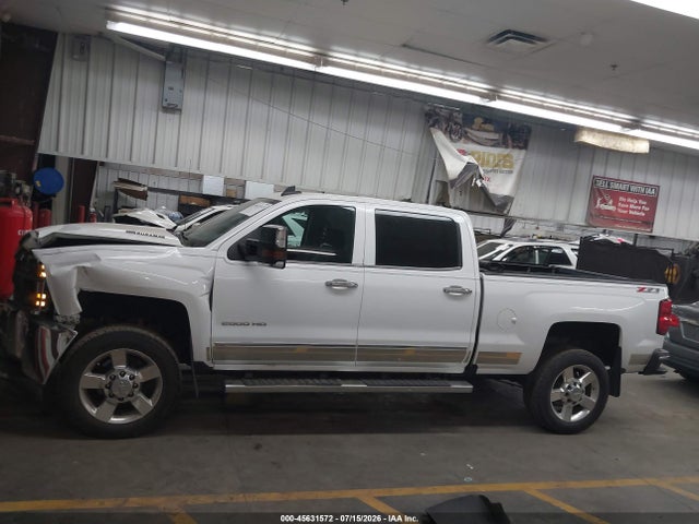 1GC1KWE82GF102763 Chevrolet Silverado 2500hd Ltz