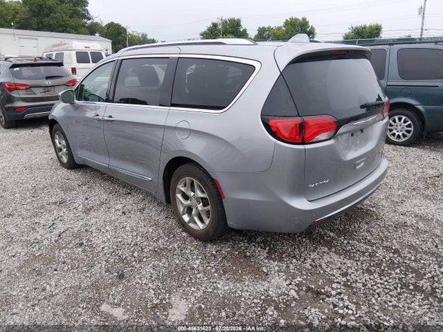 Продажа на аукционе авто 2018 Chrysler Pacifica Limited, vin: 2C4RC1GG7JR272494, номер лота: 45631623