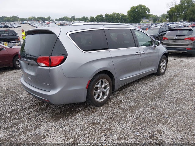 Продажа на аукционе авто 2018 Chrysler Pacifica Limited, vin: 2C4RC1GG7JR272494, номер лота: 45631623