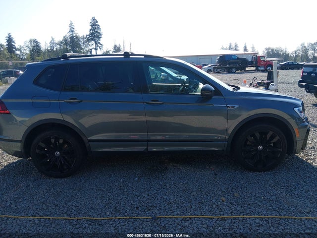 3VV2B7AX8LM107596 Volkswagen Tiguan 2.0t Se/2.0t Se R-line Black/2.0t Sel