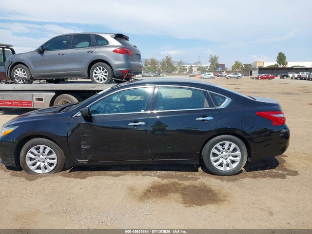 1N4AL3AP7JC275461 Nissan Altima 2.5 S