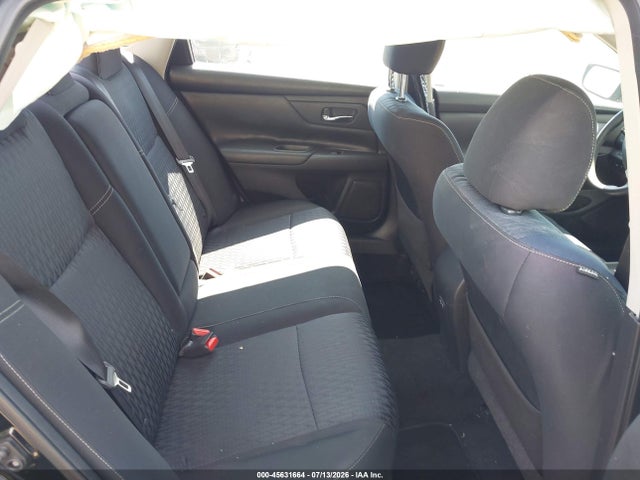 1N4AL3AP7JC275461 Nissan Altima 2.5 S