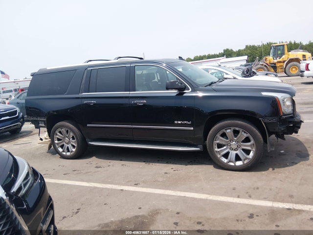 45631687 :رقم المزاد ، 1GKS2HKJ2GR397566 vin ، 2016 Gmc Yukon Xl Denali مزاد بيع