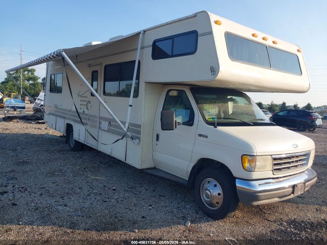 45631706 :رقم المزاد ، 1FDKE30G2SHA22655 vin ، 1995 Ford Econoline E350 Cutaway Van مزاد بيع