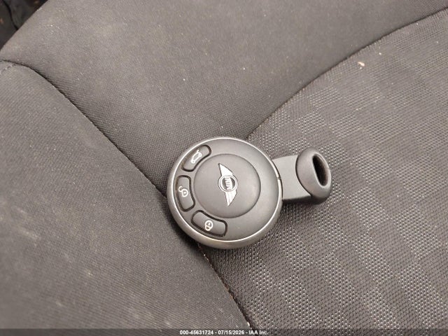 2008 Mini Cooper S მანქანა იყიდება აუქციონზე, vin: WMWMF73508TV35868, აუქციონის ნომერი: 45631724