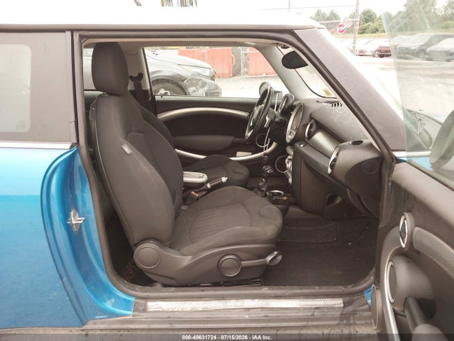 2008 Mini Cooper S მანქანა იყიდება აუქციონზე, vin: WMWMF73508TV35868, აუქციონის ნომერი: 45631724