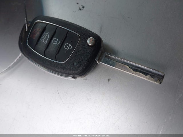 Hyundai Santa Fe Se 2017 KM8SMDHF1HU255530 Image 11