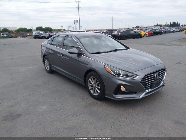 2019 5NPE24AA3KH775946 main image