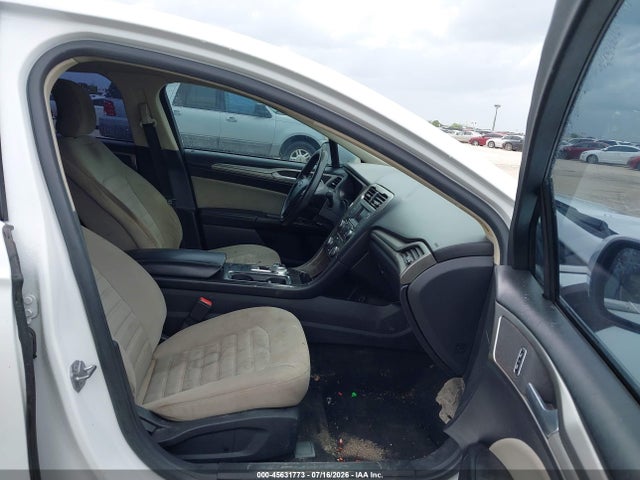 3FA6P0G73JR211323 Ford FUSION S