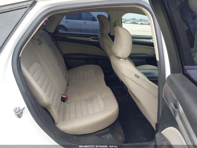 3FA6P0G73JR211323 Ford FUSION S