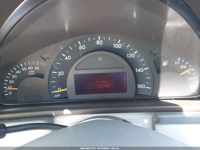 2002 Mercedes-benz C 240 მანქანა იყიდება აუქციონზე, vin: WDBRF61J72E002770, აუქციონის ნომერი: 45631778