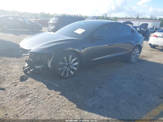 2025 Tesla Model 3 Long Range Rear-wheel Drive/standard Rear-wheel Drive მანქანა იყიდება აუქციონზე, vin: 5YJ3E1EAXSF045246, აუქციონის ნომერი: 45631809