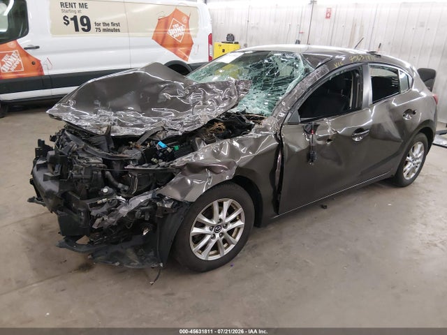 Продажа на аукционе авто 2015 Mazda Mazda3 I Touring, vin: 3MZBM1L77FM162691, номер лота: 45631811