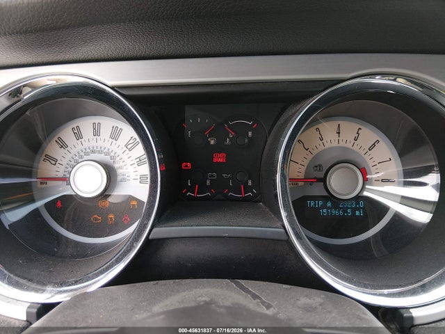 45631837 :رقم المزاد ، 1ZVBP8CF5B5132886 vin ، 2011 Ford Mustang Gt Premium مزاد بيع
